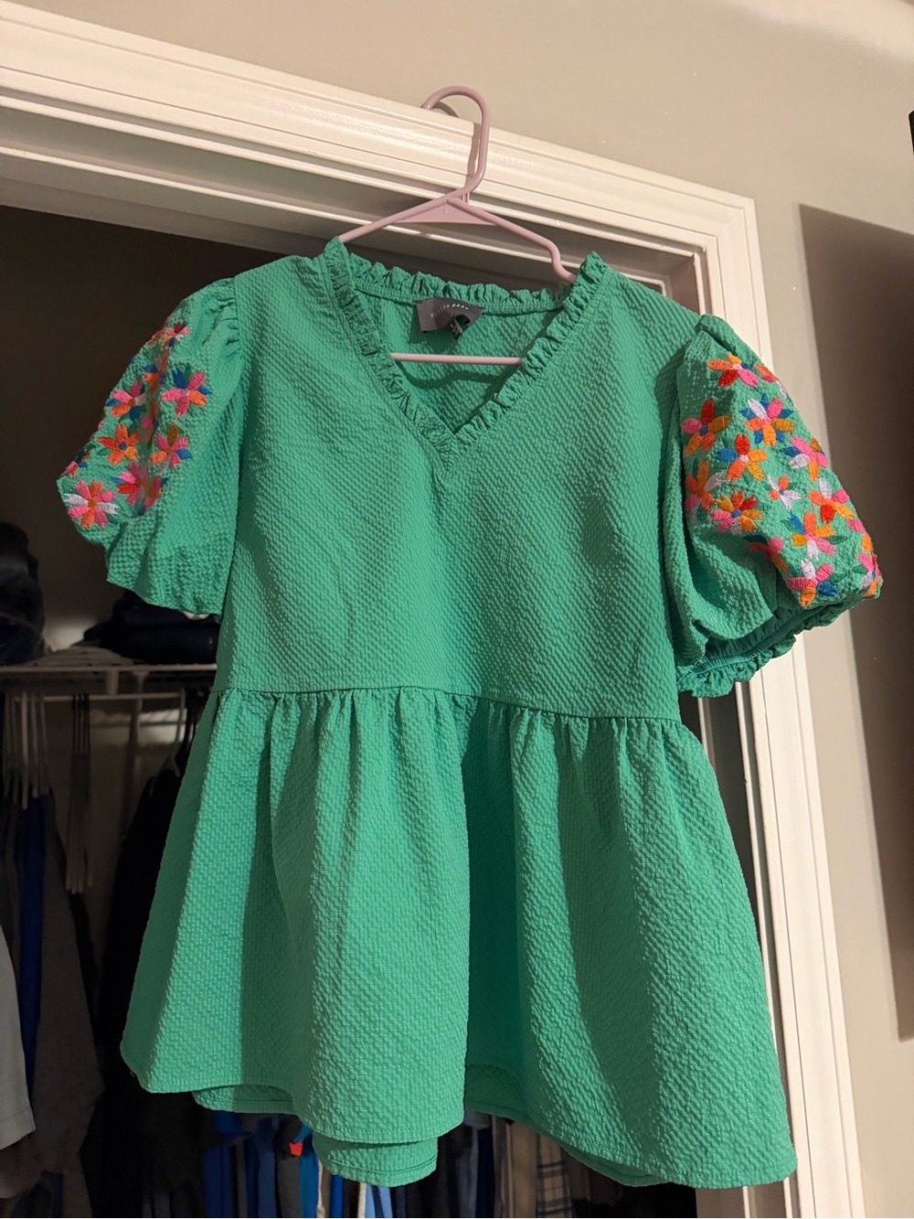 Green Embroidered Puff-Sleeve Peplum Top